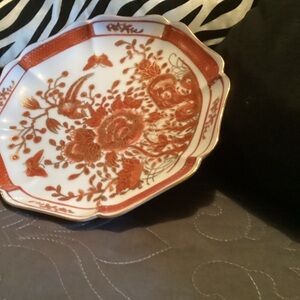 Vintage 20th century hand painted Japanese porcelain plate
